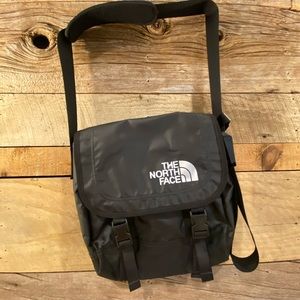 Northface men’s messenger bag
